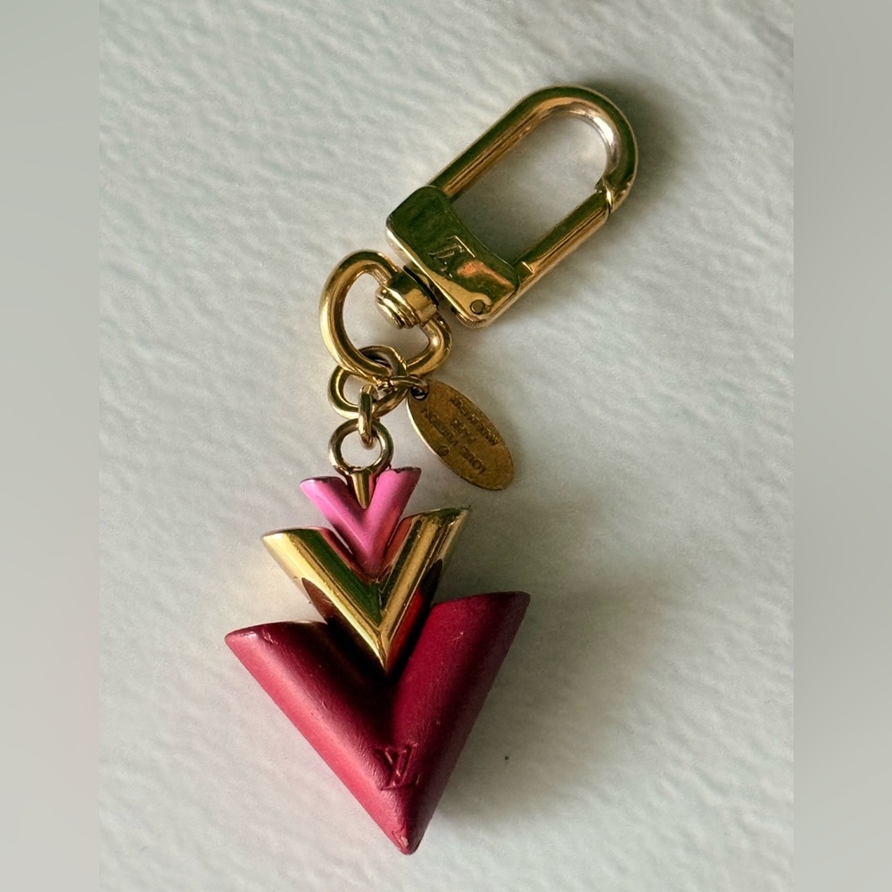 Louis Vuitton Pink & Gold Chevron Bag Charm with COA